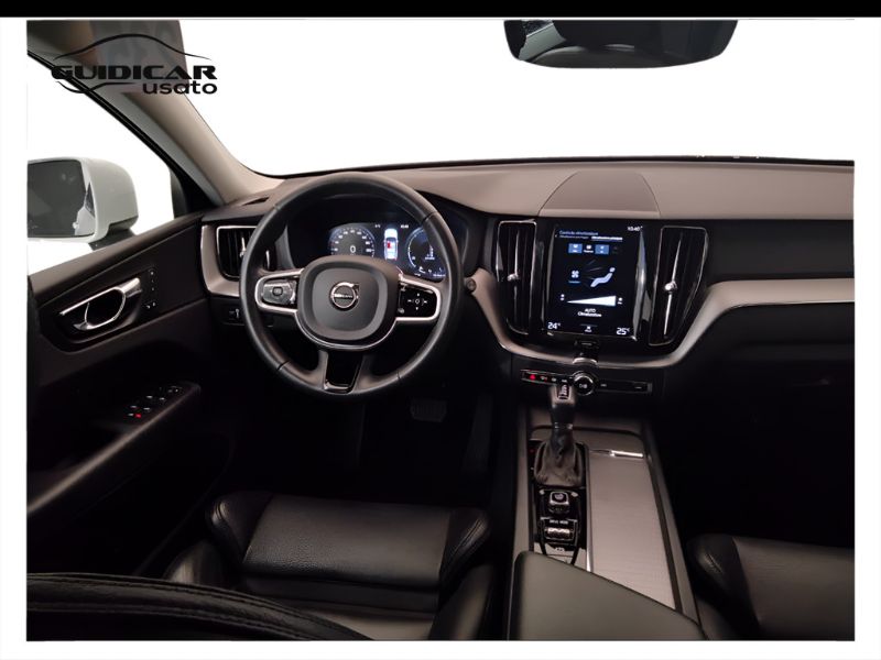 GuidiCar - VOLVO XC60 2017 XC60 2.0 D4 Inscription awd geartronic Usato