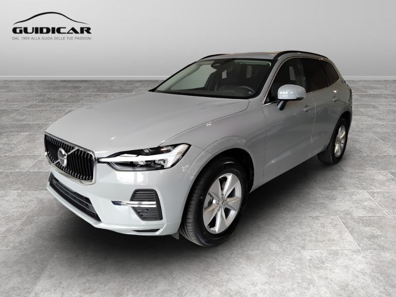 GuidiCar - VOLVO N.XC60 1 XC60 2.0 b4 Core auto Nuovo