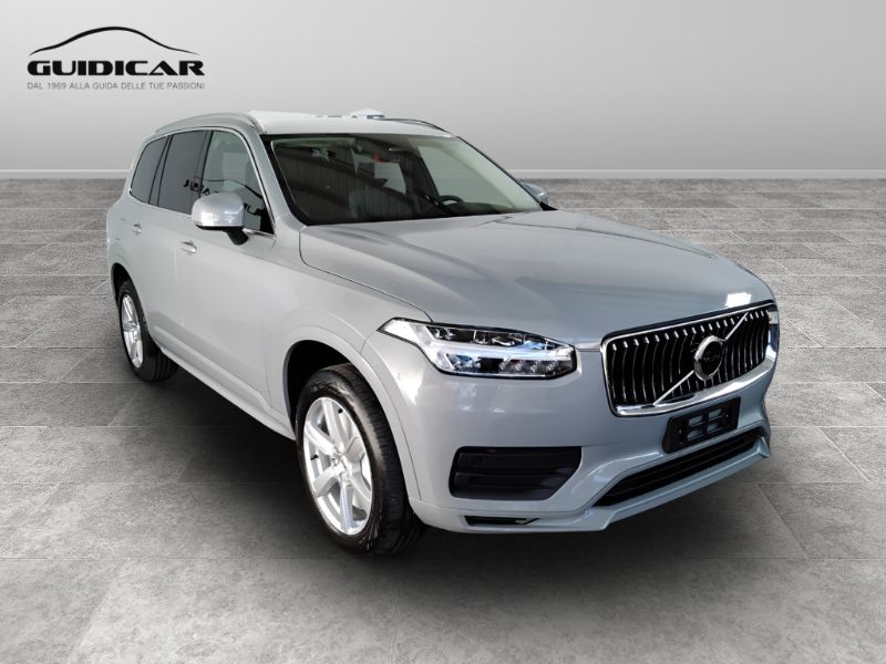 GuidiCar - VOLVO N.XC90 1 XC90 2.0 b5 Core awd 7p.ti auto Nuovo