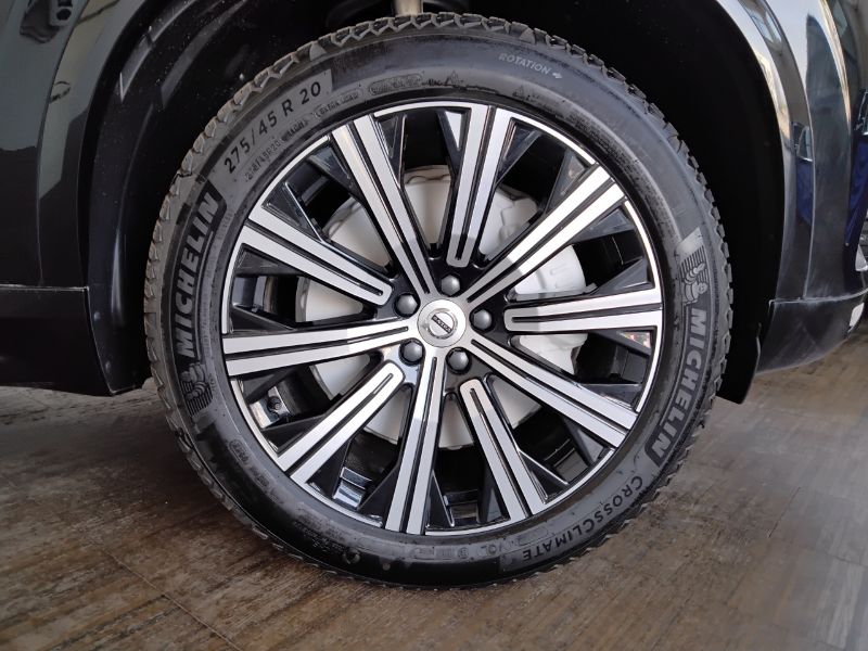 GuidiCar - VOLVO N.XC90 1 XC90 2.0 b5 Core awd 7p.ti auto Nuovo