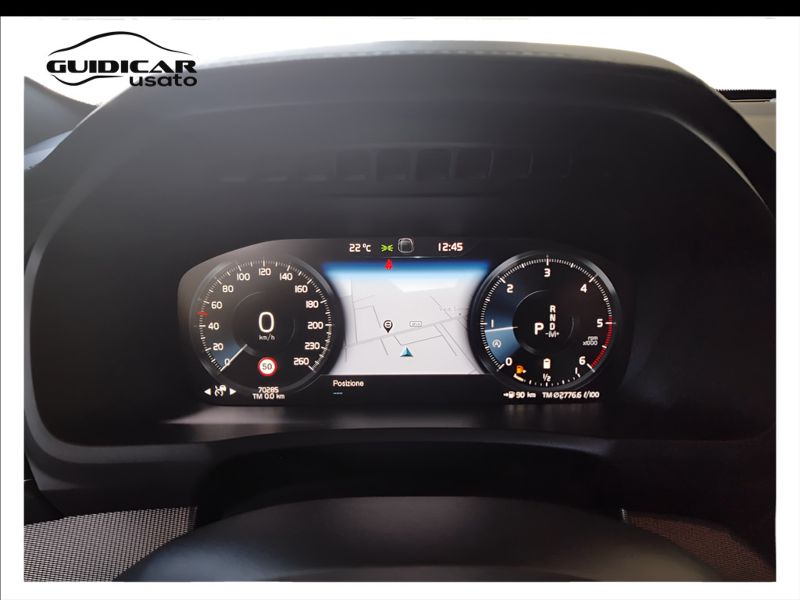 GuidiCar - VOLVO XC90 2020 XC90 2.0 b5 R-design awd geartronic my20 Usato