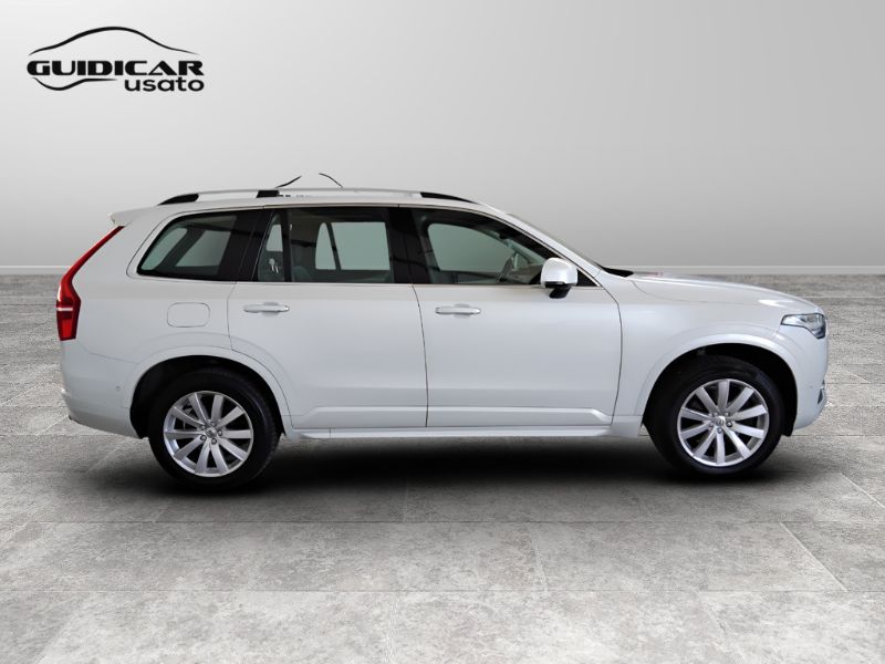 GuidiCar - VOLVO XC90 II 2015 2015 XC90 2.0 D5 Momentum awd geartronic Usato