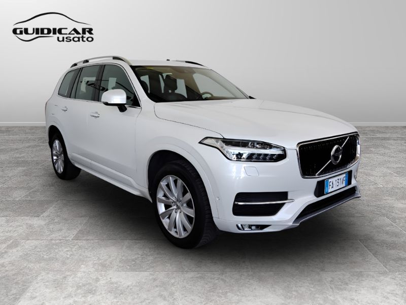 GuidiCar - VOLVO XC90 II 2015 2015 XC90 2.0 D5 Momentum awd geartronic Usato