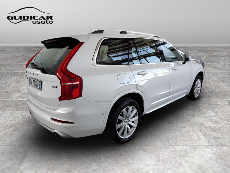 GuidiCar - VOLVO XC90 II 2015 2015 XC90 2.0 D5 Momentum awd geartronic Usato