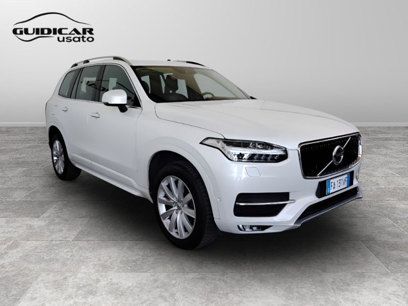 GuidiCar - VOLVO XC90 II 2015 2015 XC90 2.0 D5 Momentum awd geartronic Usato