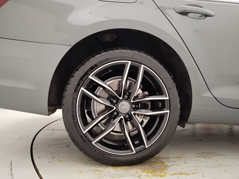GuidiCar - AUDI A4 2019 A4 Avant 40 2.0 g-tron Sport 170cv s-tronic Usato