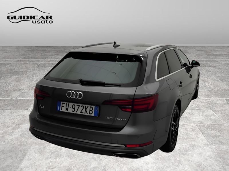 GuidiCar - AUDI A4 2019 A4 Avant 40 2.0 g-tron Sport 170cv s-tronic Usato