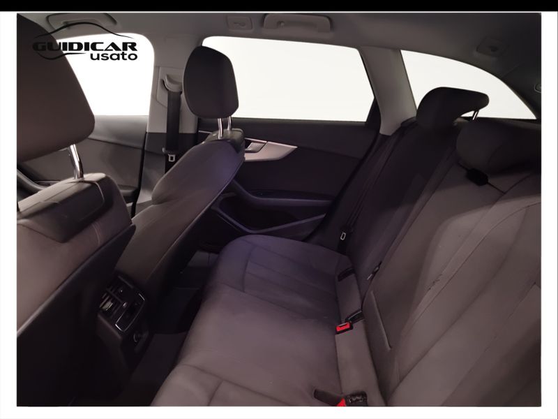 GuidiCar - AUDI A4 2019 A4 Avant 40 2.0 g-tron Sport 170cv s-tronic Usato