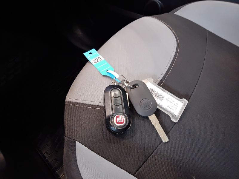 GuidiCar - FIAT 500 2015 500L 1.3 mjt Pop Star 85cv Usato