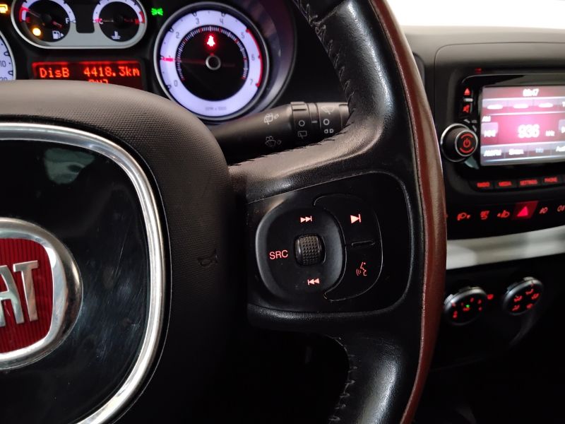 GuidiCar - FIAT 500 2014 500L 1.3 mjt Trekking 85cv Usato