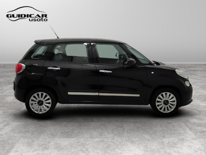 GuidiCar - FIAT 500 2016 500L 1.6 mjt Pop Star 120cv E6 Usato