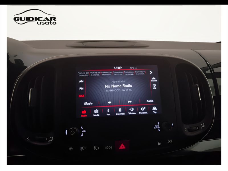 GuidiCar - FIAT 500 2019 500L Cross 1.3 mjt Mirror City Cross 95cv Usato