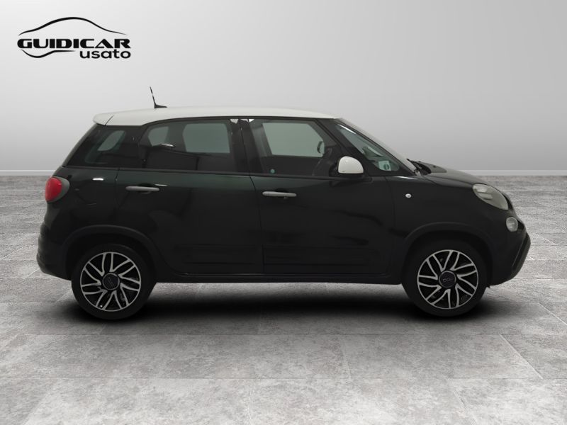 GuidiCar - FIAT 500 2019 500L Cross 1.3 mjt Mirror City Cross 95cv Usato