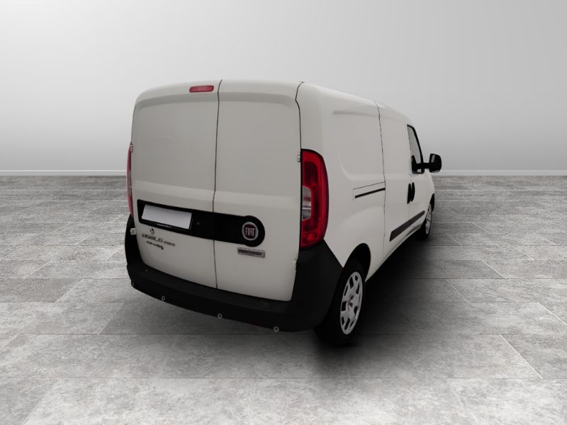 GuidiCar - FIAT Doblo Cargo Maxi 2015 2017 doblò cargo 1.6 mjt 16v maxi 105cv SX 3p.ti E6 Usato