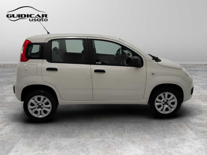 GuidiCar - FIAT Panda 2016 Panda 0.9 t.air t. natural power Easy 80cv E6 Usato