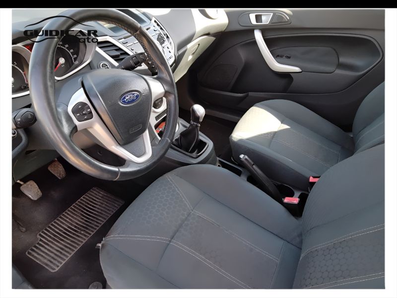 GuidiCar - FORD Fiesta 2012 Fiesta 3p 1.2 16v Titanium c/esp E5 Usato