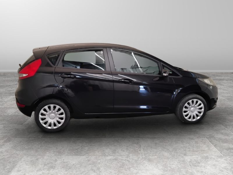 GuidiCar - FORD Fiesta 2010 Fiesta 5p 1.4 tdci + c/esp Usato