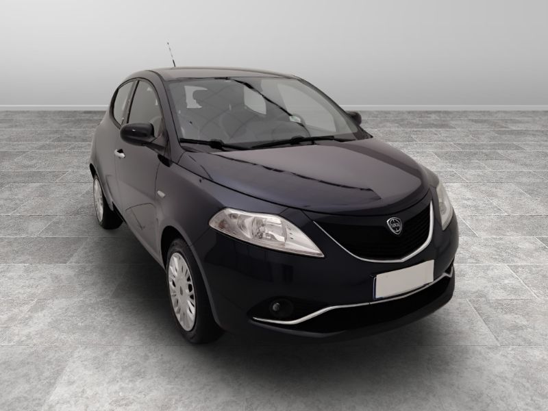 GuidiCar - LANCIA Ypsilon III 2015 2016 Ypsilon 1.3 mjt Gold s&s 95cv my16 Usato