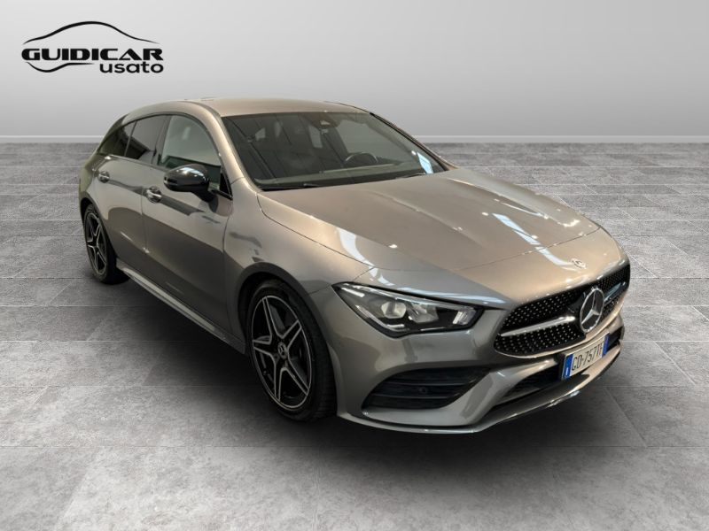 GuidiCar - Mercedes CLA 2020 CLA Shooting Brake 200 d Premium 4matic auto Usato