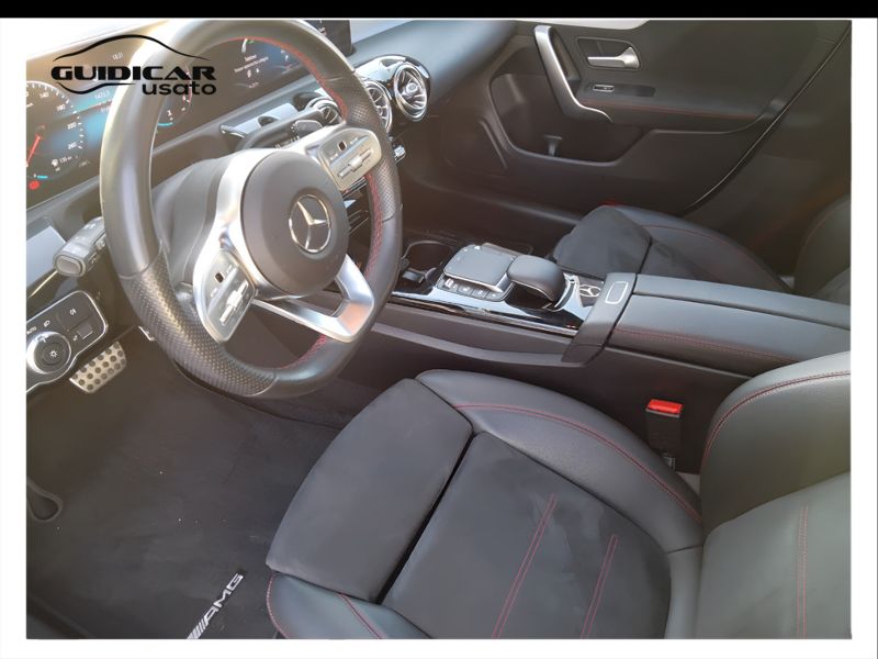 GuidiCar - Mercedes CLA 2021 CLA Shooting Brake 200 d Premium 4matic auto Usato