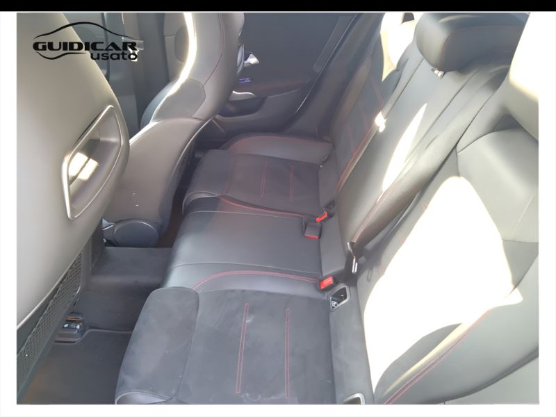 GuidiCar - Mercedes CLA 2021 CLA Shooting Brake 200 d Premium 4matic auto Usato