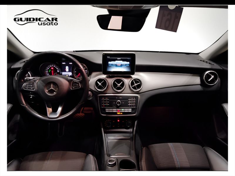 GuidiCar - Mercedes CLA 2017 CLA Shooting Brake 220 d Sport auto FL Usato