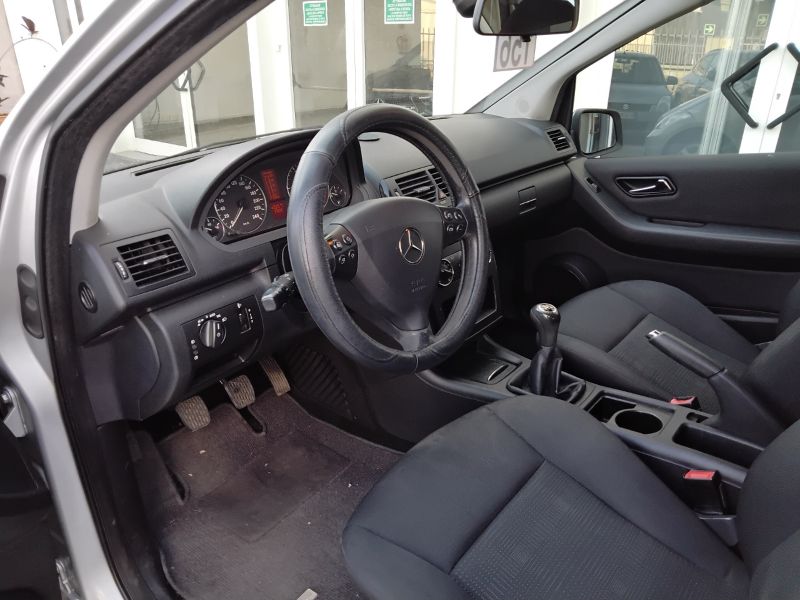 GuidiCar - Mercedes Classe a 2012 A 180 cdi Executive Usato