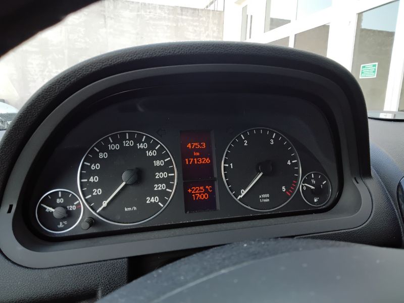 GuidiCar - Mercedes Classe a 2012 A 180 cdi Executive Usato