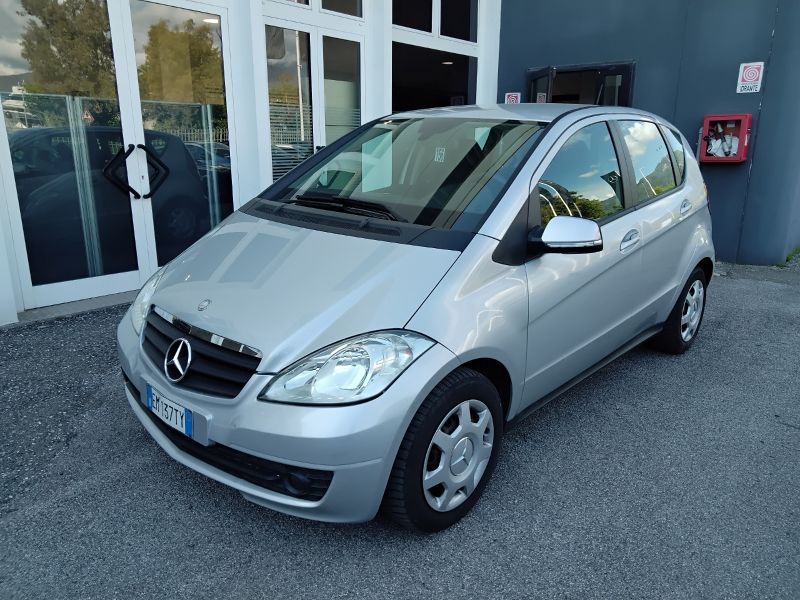 GuidiCar - Mercedes Classe a 2012 A 180 cdi Executive Usato