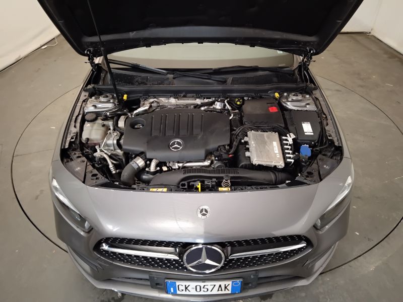 GuidiCar - Mercedes Classe a 2022 A 220 d Premium 4matic auto Usato
