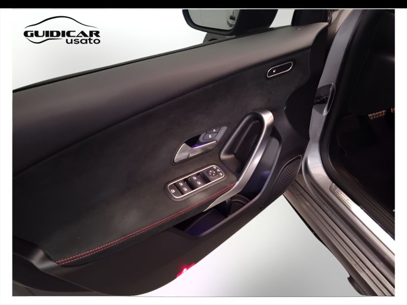 GuidiCar - Mercedes Classe a 2022 A 220 d Premium 4matic auto Usato