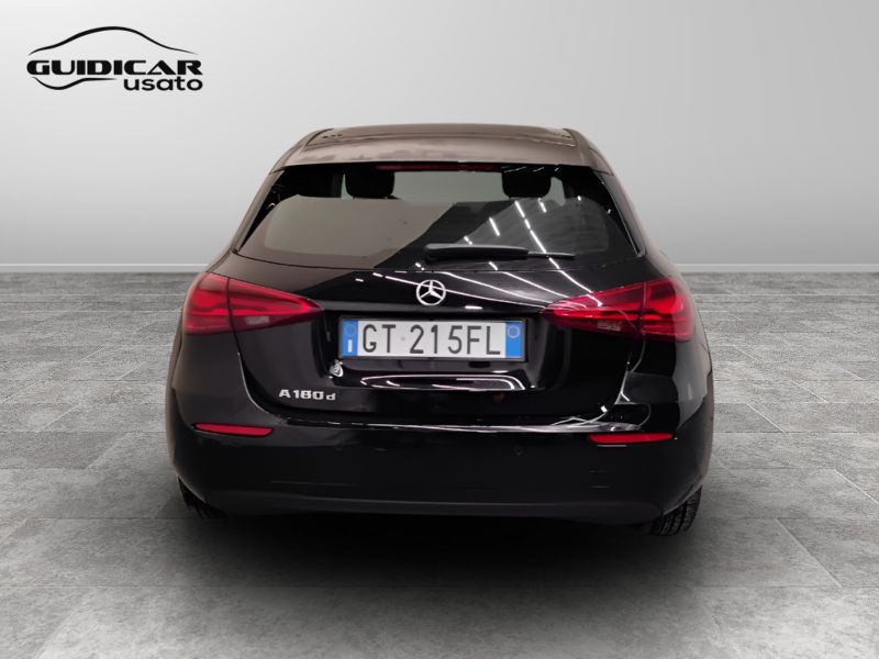 GuidiCar - Mercedes Classe a 2024 A 180 d Advanced auto Usato
