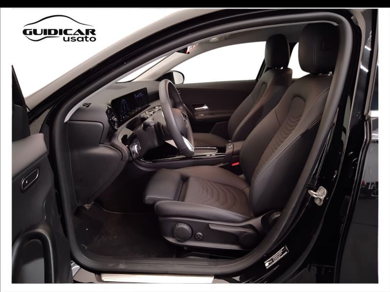 GuidiCar - Mercedes Classe a 2024 A 180 d Advanced auto Usato
