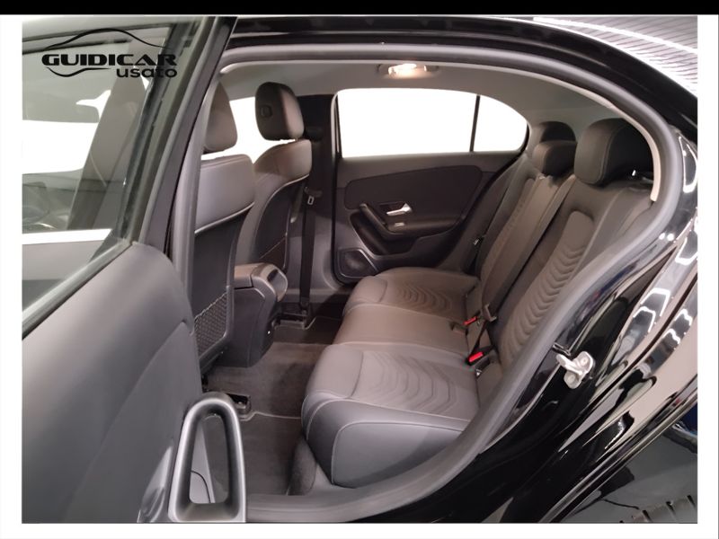 GuidiCar - Mercedes Classe a 2024 A 180 d Advanced auto Usato