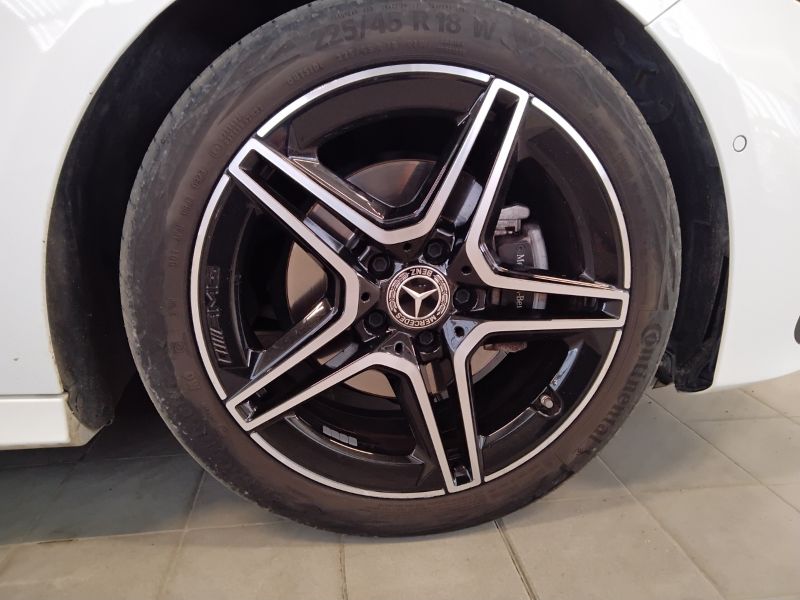 GuidiCar - Mercedes Classe a 2023 A 180 d Advanced Plus AMG Line auto Usato