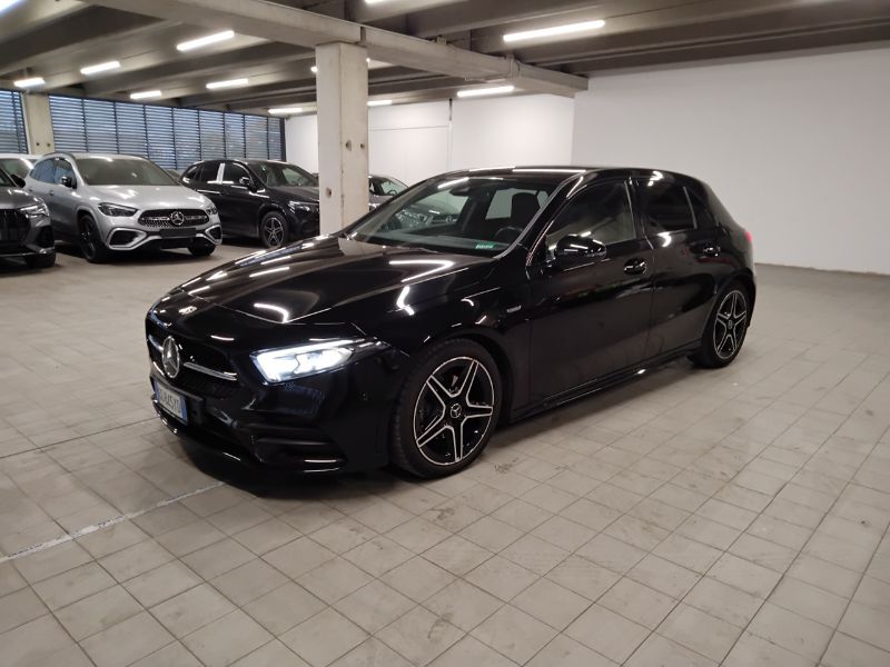 GuidiCar - Mercedes Classe a 2021 A 180 d Premium Night edition auto Usato