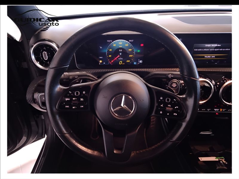 GuidiCar - Mercedes Classe a 2019 A 180 d Sport auto Usato