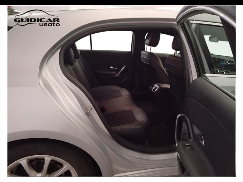 GuidiCar - Mercedes Classe a 2019 A 180 d Sport auto Usato