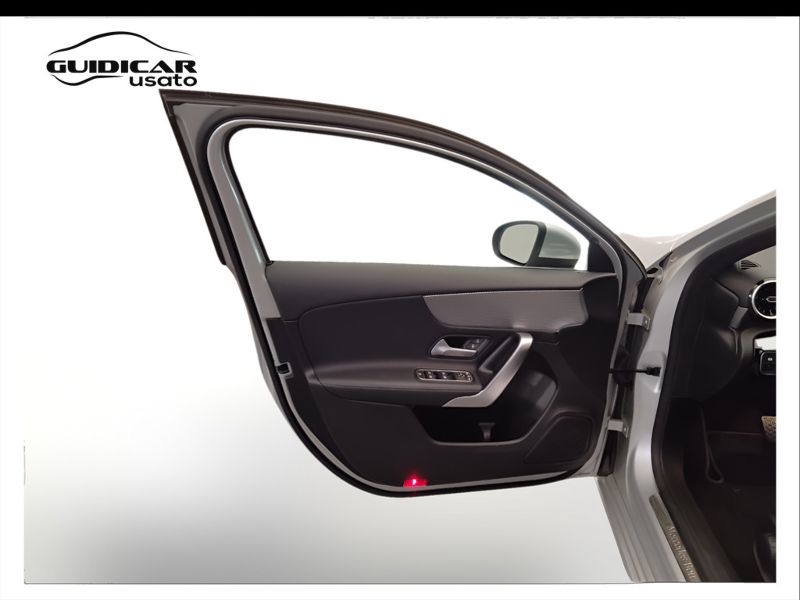 GuidiCar - Mercedes Classe a 2019 A 180 d Sport auto Usato