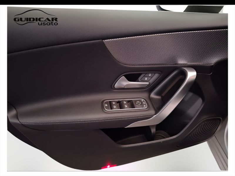 GuidiCar - Mercedes Classe a 2019 A 180 d Sport auto Usato