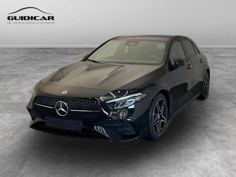 GuidiCar - MERCEDES BENZ Classe a 1 A 180 Sport auto Nuovo