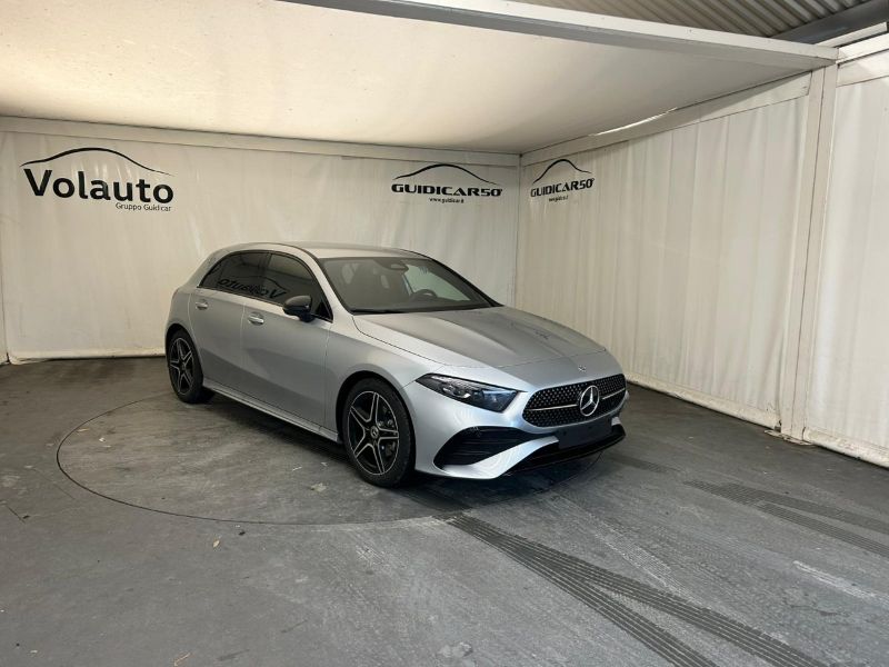 GuidiCar - MERCEDES BENZ Classe a 1 A 180 d Automatic Nuovo