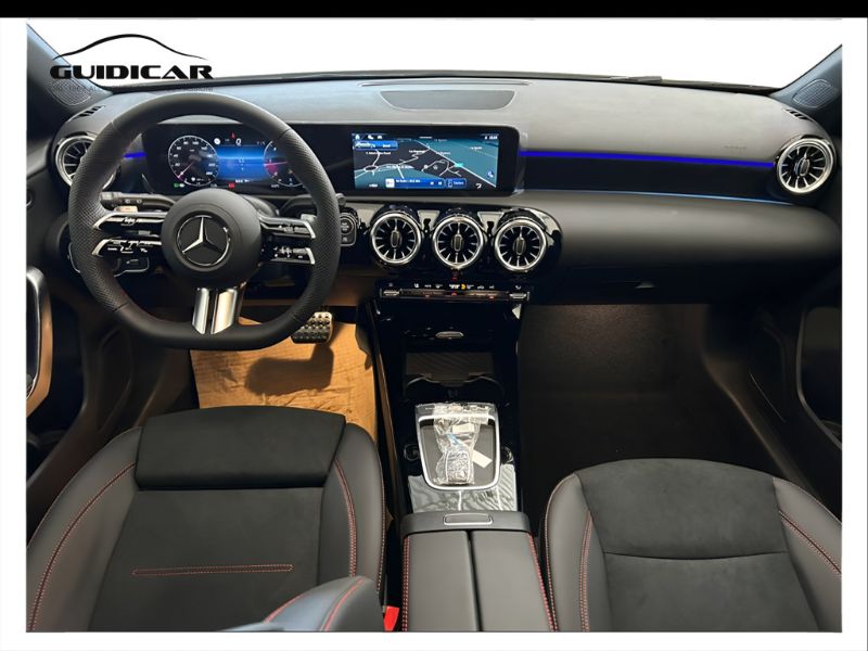 GuidiCar - MERCEDES BENZ Classe a 1 A 180 d Automatic Nuovo