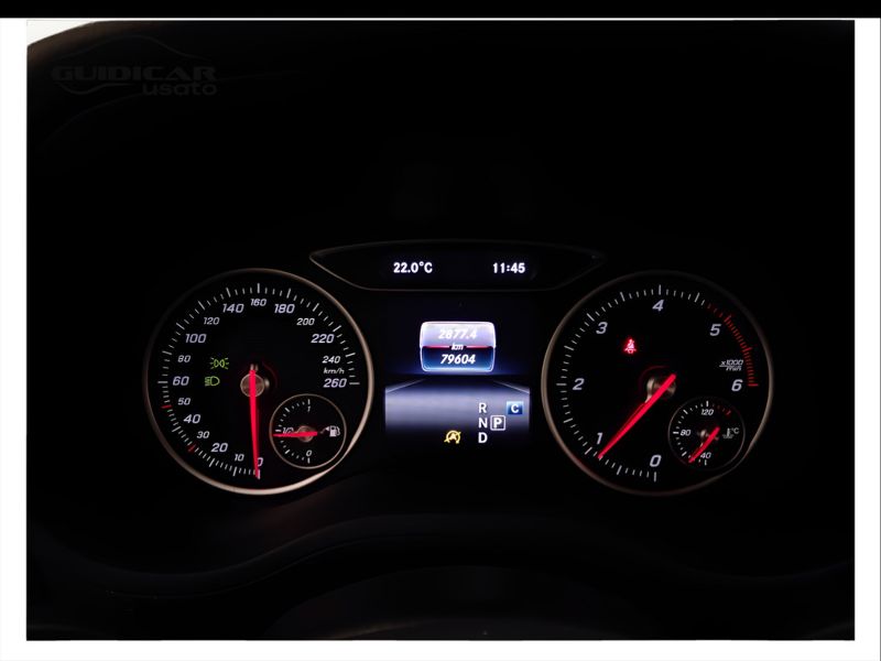 GuidiCar - Mercedes Classe b 2018 B 180 d (cdi) Executive auto FL E6 Usato