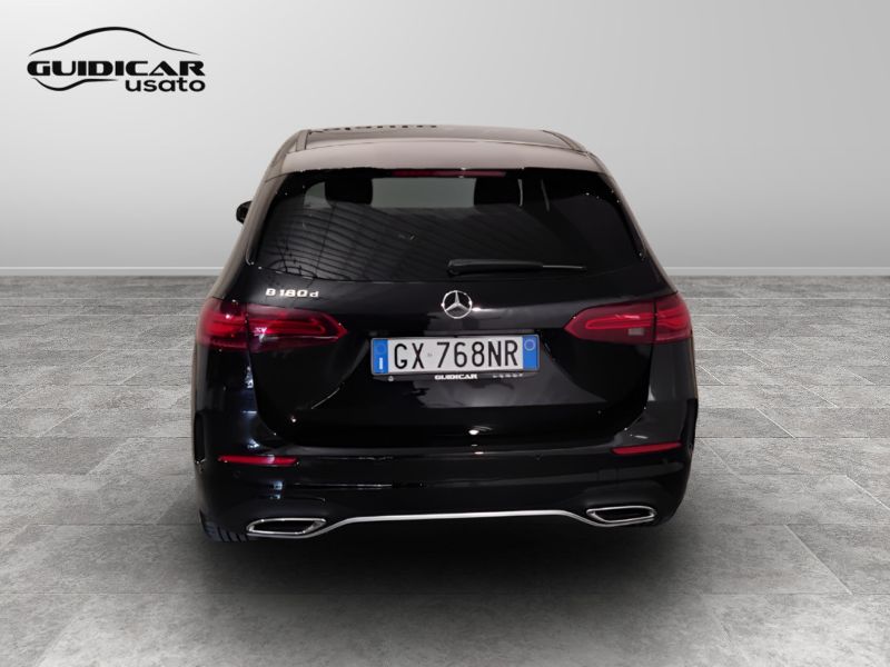 GuidiCar - Mercedes Classe b 2025 B 180 d Advanced Plus AMG Line auto Usato