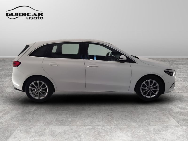 GuidiCar - Mercedes Classe b 2020 B 200 d Sport Plus auto Usato