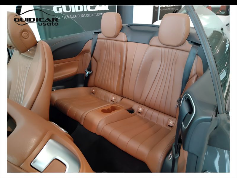 GuidiCar - Mercedes Classe E 2021 E Cabrio 220 d Premium Plus auto my20 Usato