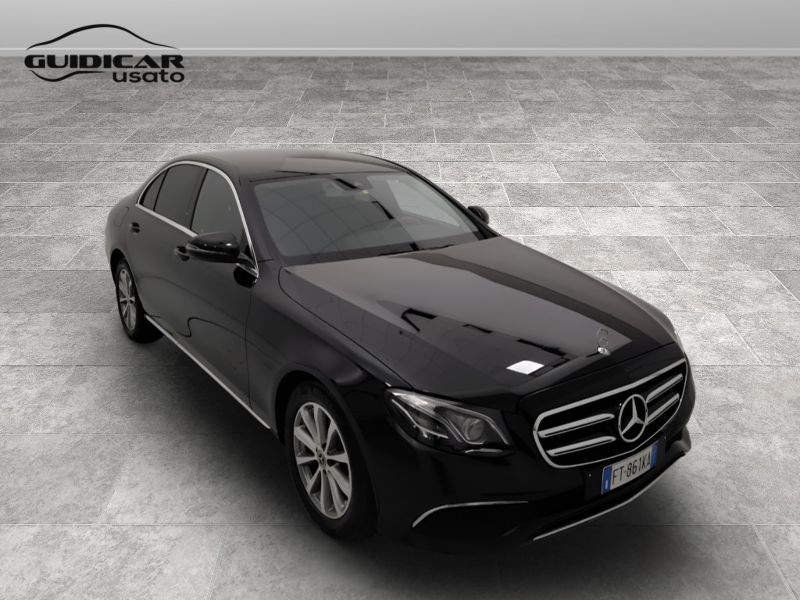 GuidiCar - Mercedes Classe E 2019 E 220 d Business Sport 4matic auto Usato