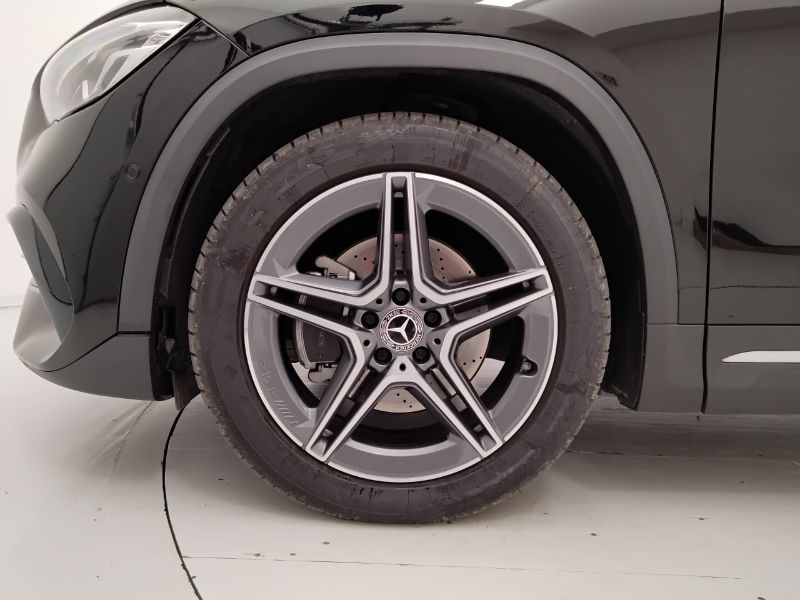 GuidiCar - Mercedes GLA 2022 GLA 180 d Premium auto Usato