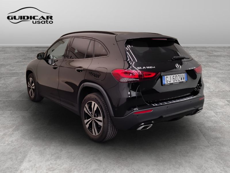 GuidiCar - Mercedes GLA 2022 GLA 180 d Sport Plus auto Usato